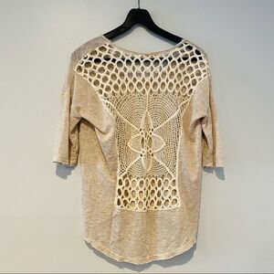 Staring at Stars Crochet Back Raw Hem Top Size Small